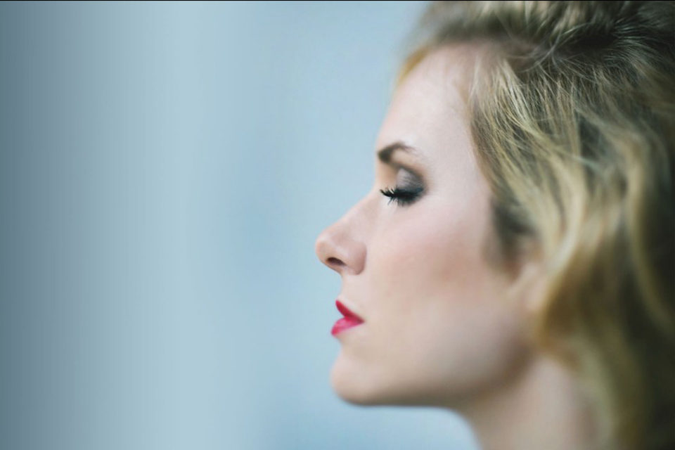 SESJA by JOANNA KRZYWDA